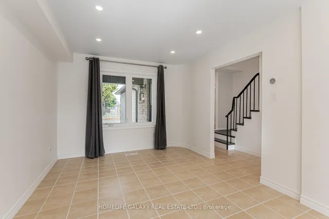 Additional image 6 of 38 Scarfair Path Way Unit 19