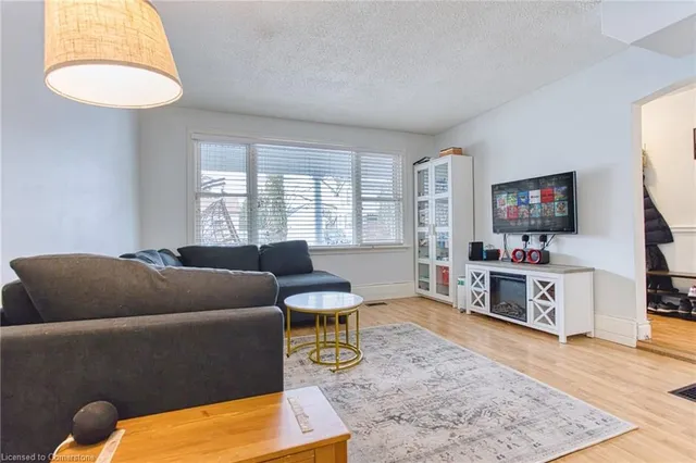 Additional image 9 of 279 Park St