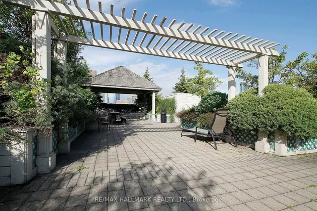 Additional image 26 of 323 Richmond St Unit 908