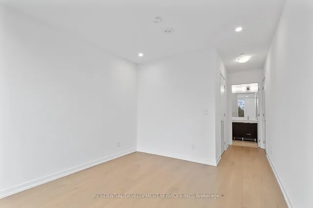 Additional image 18 of 15 Maryport Ave St Unit 104