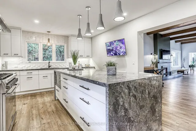 Additional image 2 of 24 Clayland Dr