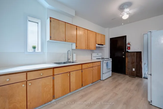 Additional image 7 of 356 Dupont St