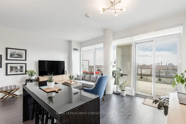 Additional image 14 of 4208 Dundas St Unit 606