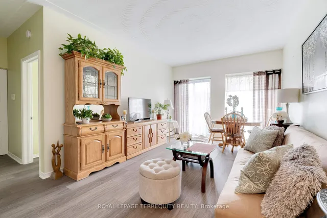 Additional image 13 of 10 WOODMAN Dr