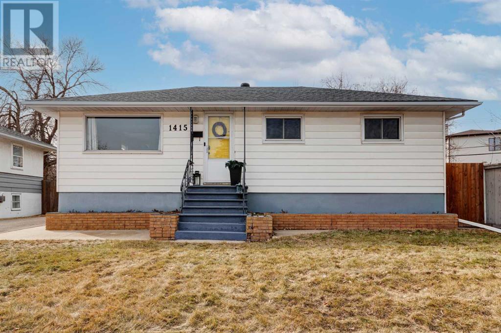 1415 Russell Road NE|Calgary, Alberta T2E5N2