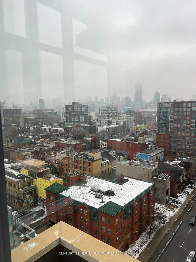 Additional image 19 of 543 Richmond St Unit LPH 4