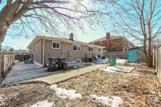 Additional image 48 of 76 Flowertown Ave