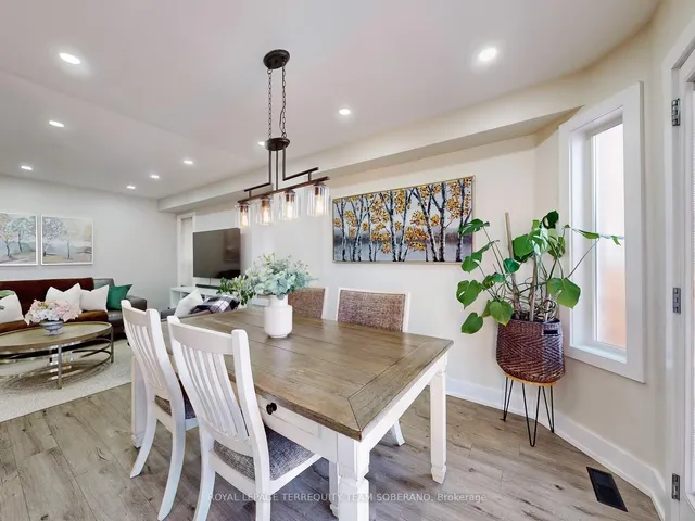 Additional image 15 of 4 Dunlop Crt