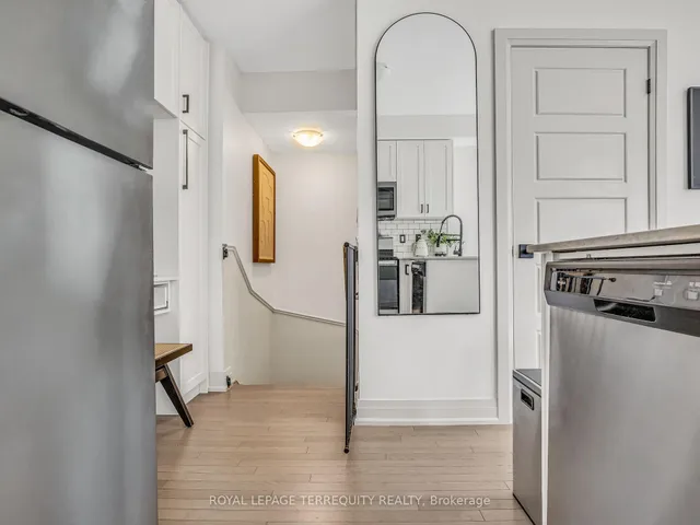 Additional image 40 of 715 Lawrence Ave Unit 23