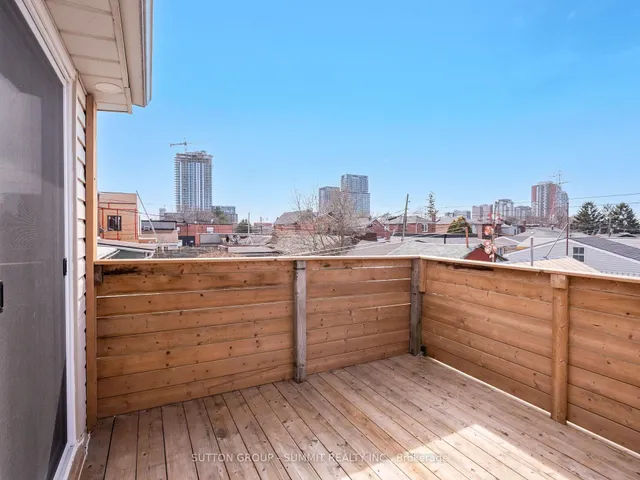 Additional image 35 of 1456 Dufferin St