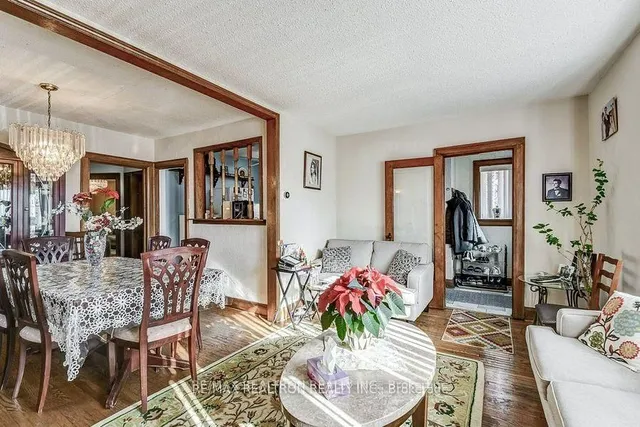 Additional image 13 of 84 Kings Park Blvd