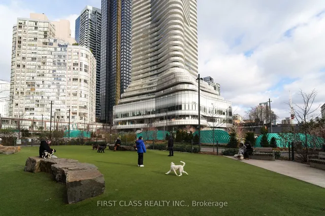 Additional image 32 of 11 Wellesley St Unit 1403