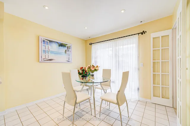 Additional image 14 of 83 Mondeo Dr Unit 212