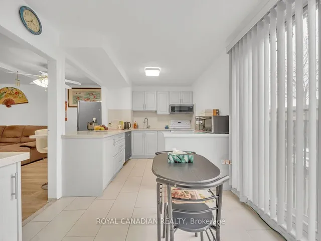 Additional image 20 of 6 Sentinel Rd Unit 9