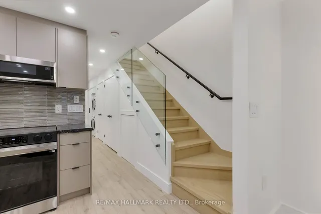 Additional image 30 of 108 Crawford St