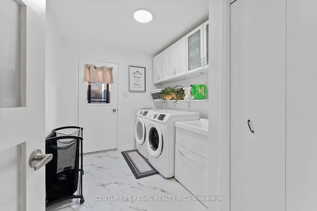 Additional image 25 of 16 Acheson Blvd