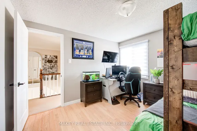 Additional image 28 of 41 Rolling Acres Dr