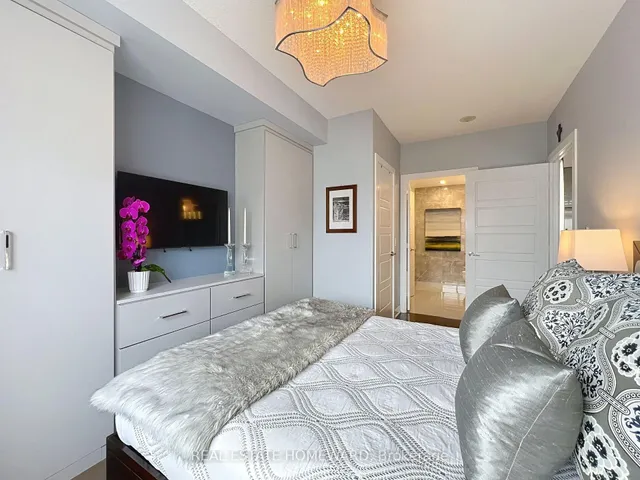 Additional image 21 of 28 Linden St Unit 1705