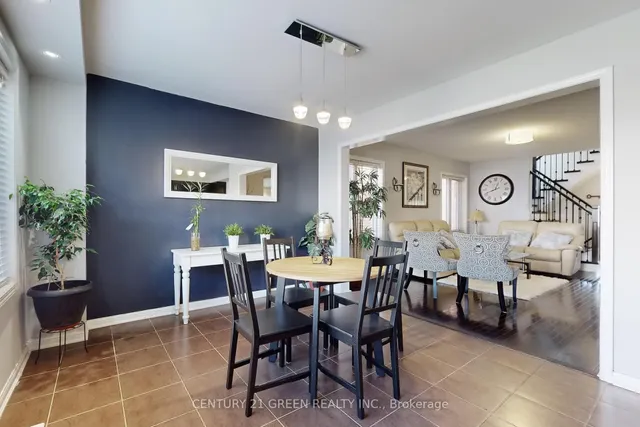 Additional image 16 of 125 Vanhorne Clse