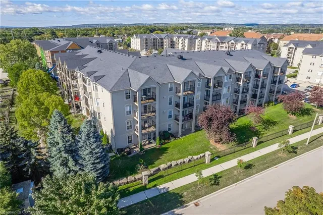 Additional image 36 of 1421 Walkers Line Unit 410