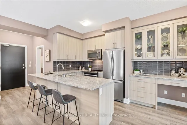 Additional image 4 of 55 Yorkland Blvd Unit 903