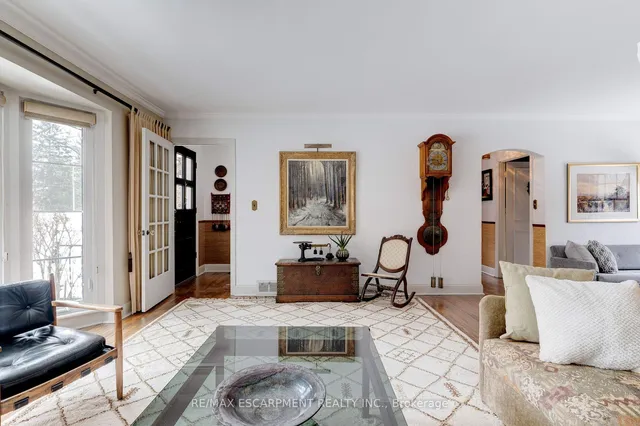 Additional image 9 of 847 FOREST GLEN Ave