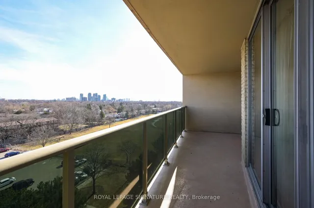 Additional image 43 of 812 Burnhamthorpe Rd Unit 907