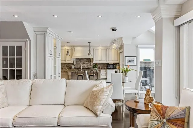 Additional image 12 of 97 Lakeview Dr