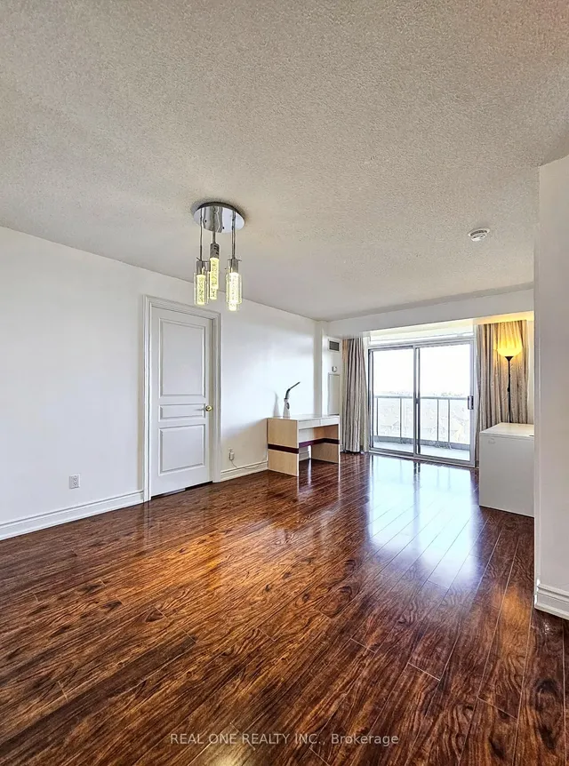 Additional image 5 of 10 Northtown Way Unit 801