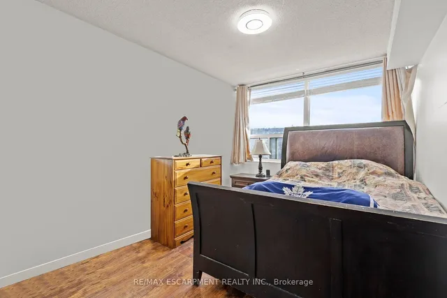 Additional image 19 of 120 Duke St Unit 805