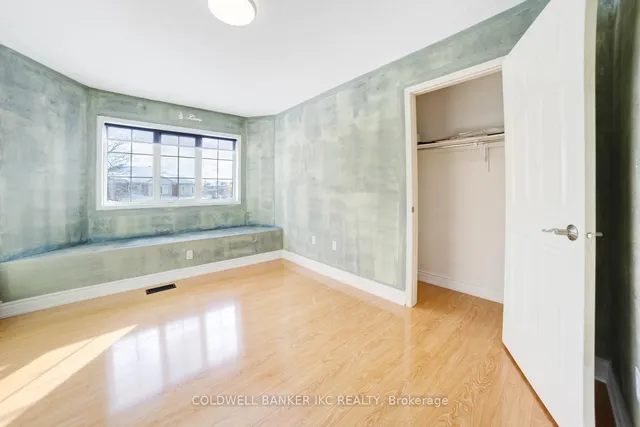 Additional image 37 of 25 Hollowgrove Blvd