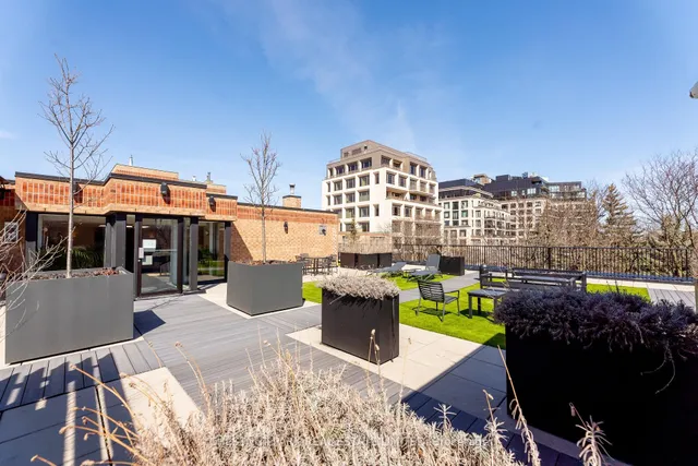 Additional image 24 of 225 Davenport Rd Unit 103