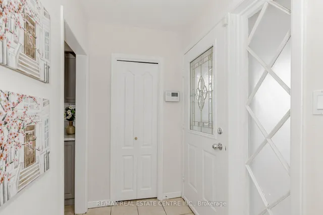 Additional image 4 of 15 Benton St