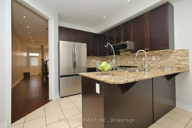 Additional image 12 of 53 Baby Pointe Tr