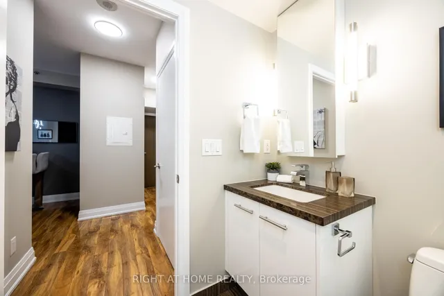 Additional image 6 of 80 John St Unit 1101