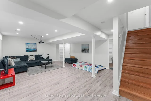 Additional image 32 of 143 CLOVER BLOOM Rd