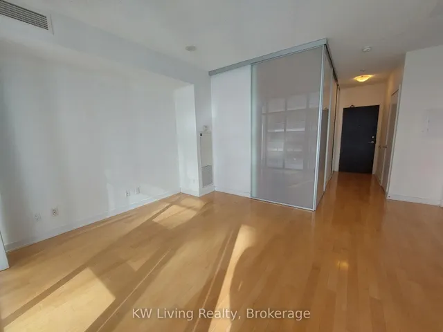 Additional image 7 of 33 Charles St Unit 2412