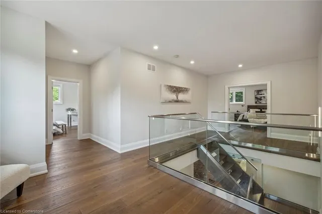 Additional image 22 of 60 Garden Ave