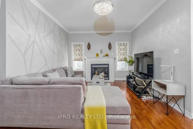 Additional image 11 of 62 Masters Green Cres