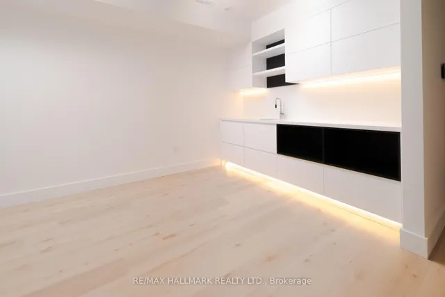 Additional image 42 of 269 Coleridge Ave