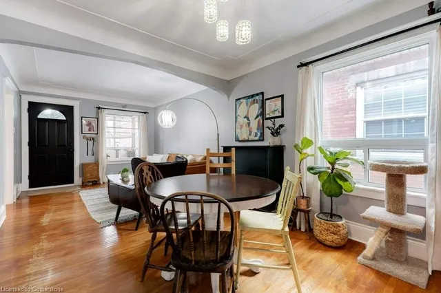 Additional image 8 of 64 Graham Ave