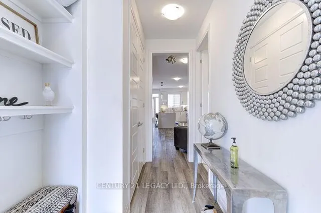 Additional image 10 of 1742 Thames Circ