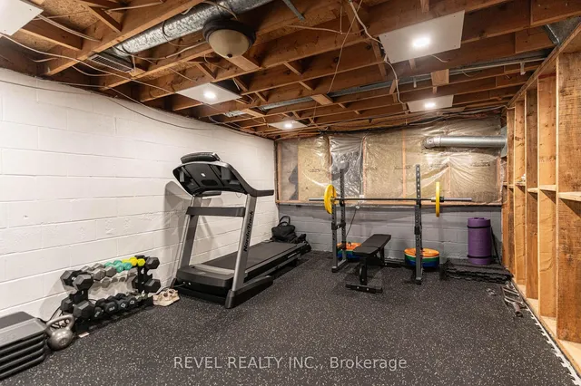 Additional image 35 of 7 Sugarplum Crt