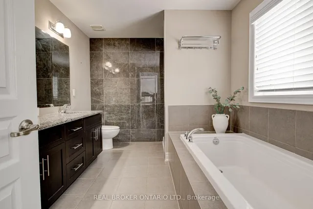 Additional image 30 of 145 Redtail St