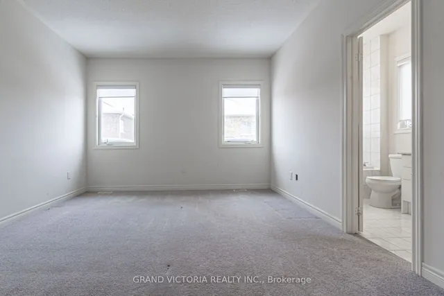 Additional image 27 of 35 Mountain Heights Pl