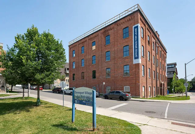 Additional image 32 of 16 Foundry Ave Unit 102