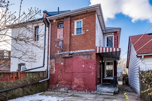 Additional image 35 of 136 Dundurn St