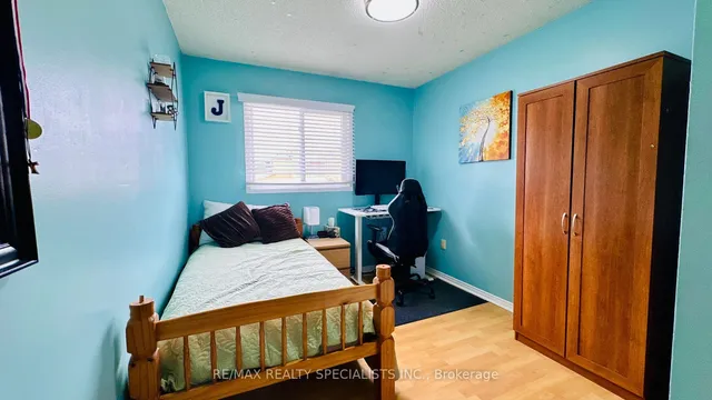 Additional image 15 of 2 Cortez Crt