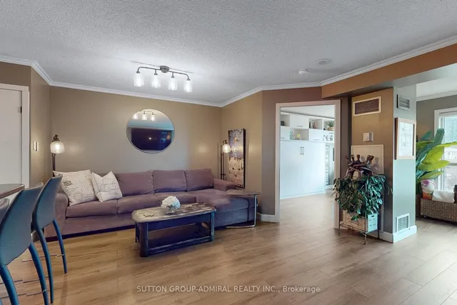 Additional image 2 of 600 Queens Quay Unit 705