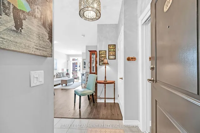 Additional image 5 of 95 Wilson St Unit 101